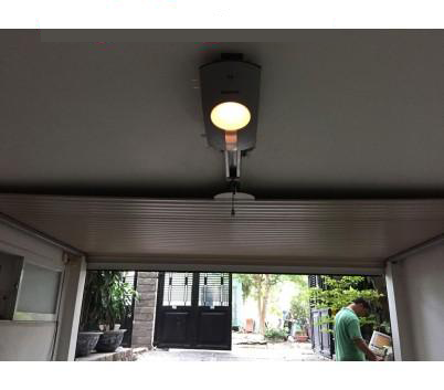 CỬA TRƯỢT TRẦN JIM